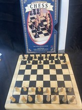 SOLID WOOD CHESS BOARD. GREAT FOR TRAVEL BOAR...