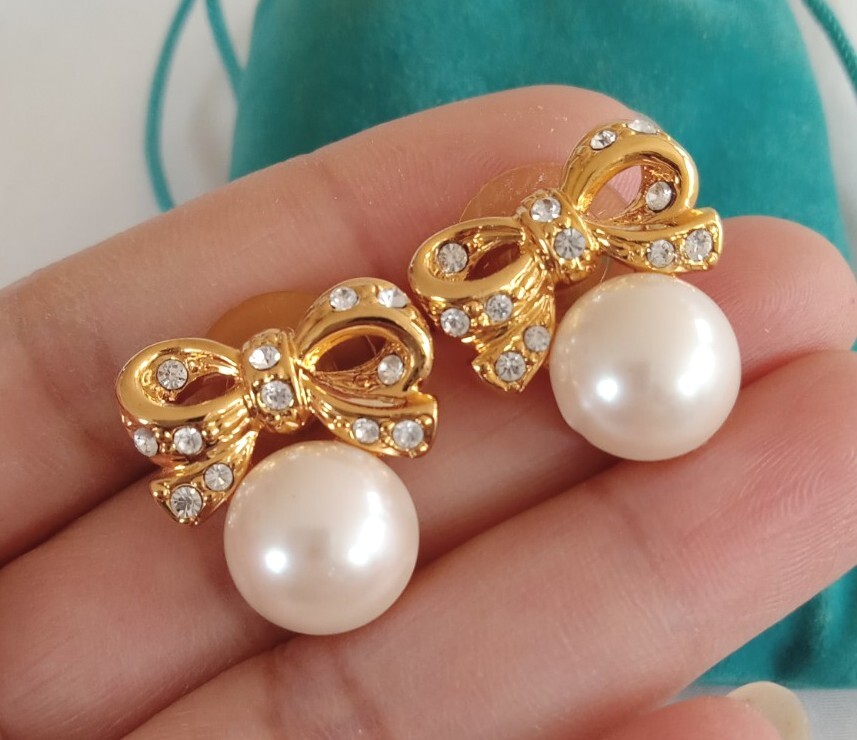 Marvella gold tone BOW Shape rhinestone crystals faux pearl Post