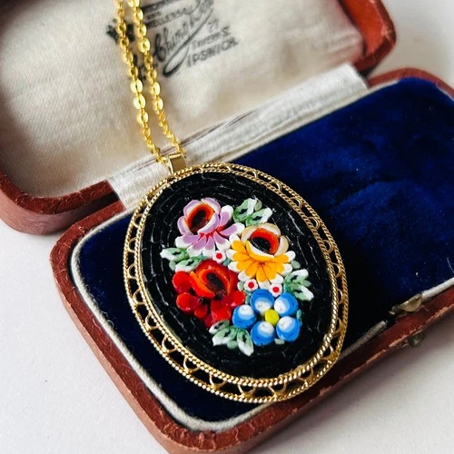 BEAUTIFUL MICRO MOSAIC ITALY GOLD TONE PENDANT