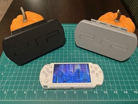 PlayStation Portable Hardcase with Magnetic Closure for PSP 2000/3000