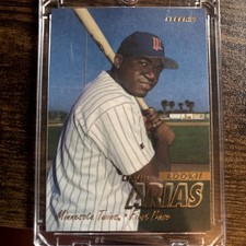 1997 FLEER DAVID ARIAS ORTIZ #512 RED SOX HOF RC ROOKIE CARD
