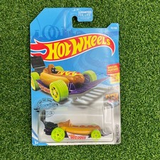 Hot Wheels Street Wiener Hot Dog Car Fast Foodie