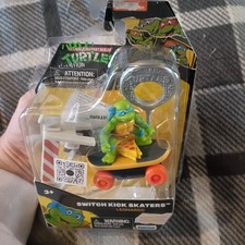 TMNT Switch Kick Skater, Leonardo Pack. Backing Came Off In Storage (Taped On)