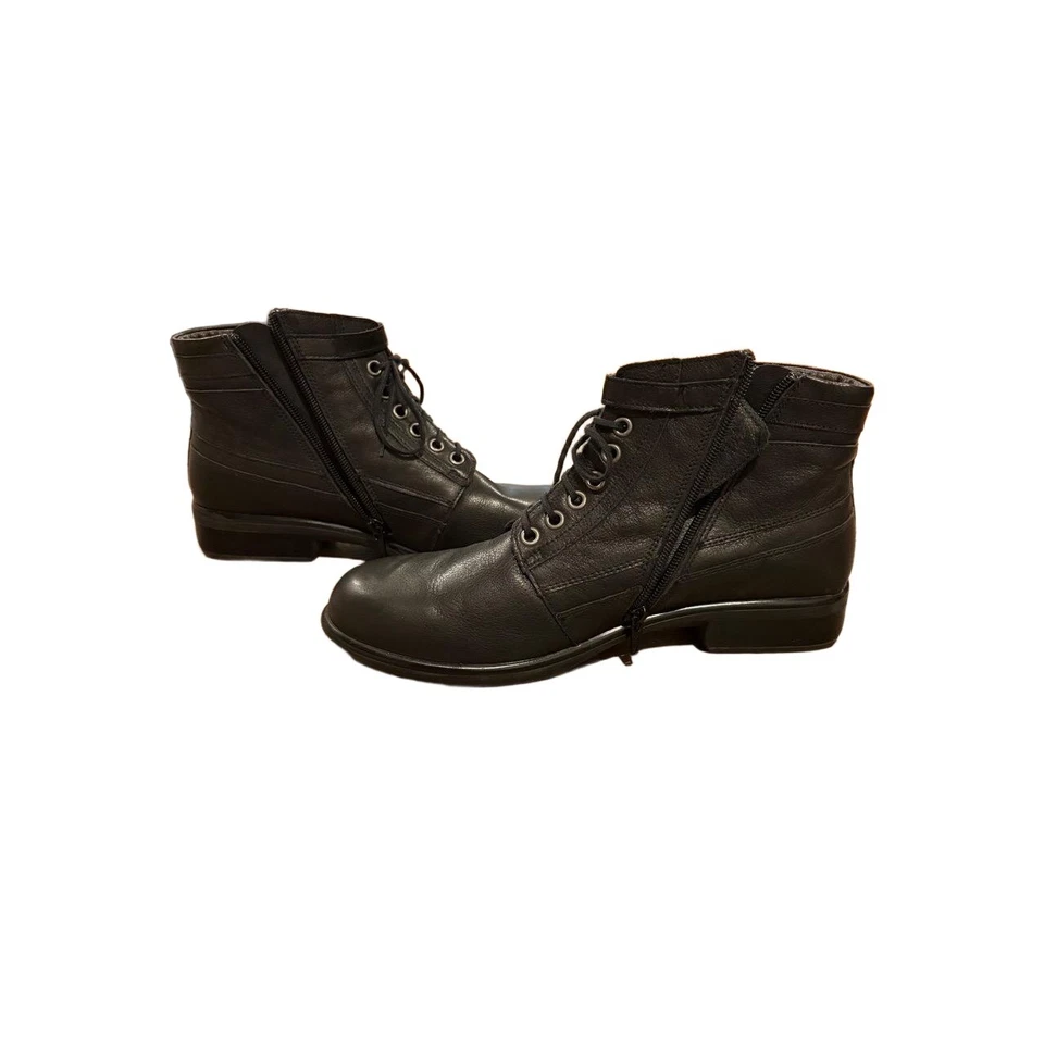 Botas Naot Femininas UE 40 Preto Tornozelo Alto Cadarço Couro Minimalista Moderno - Imagem 4 de 4