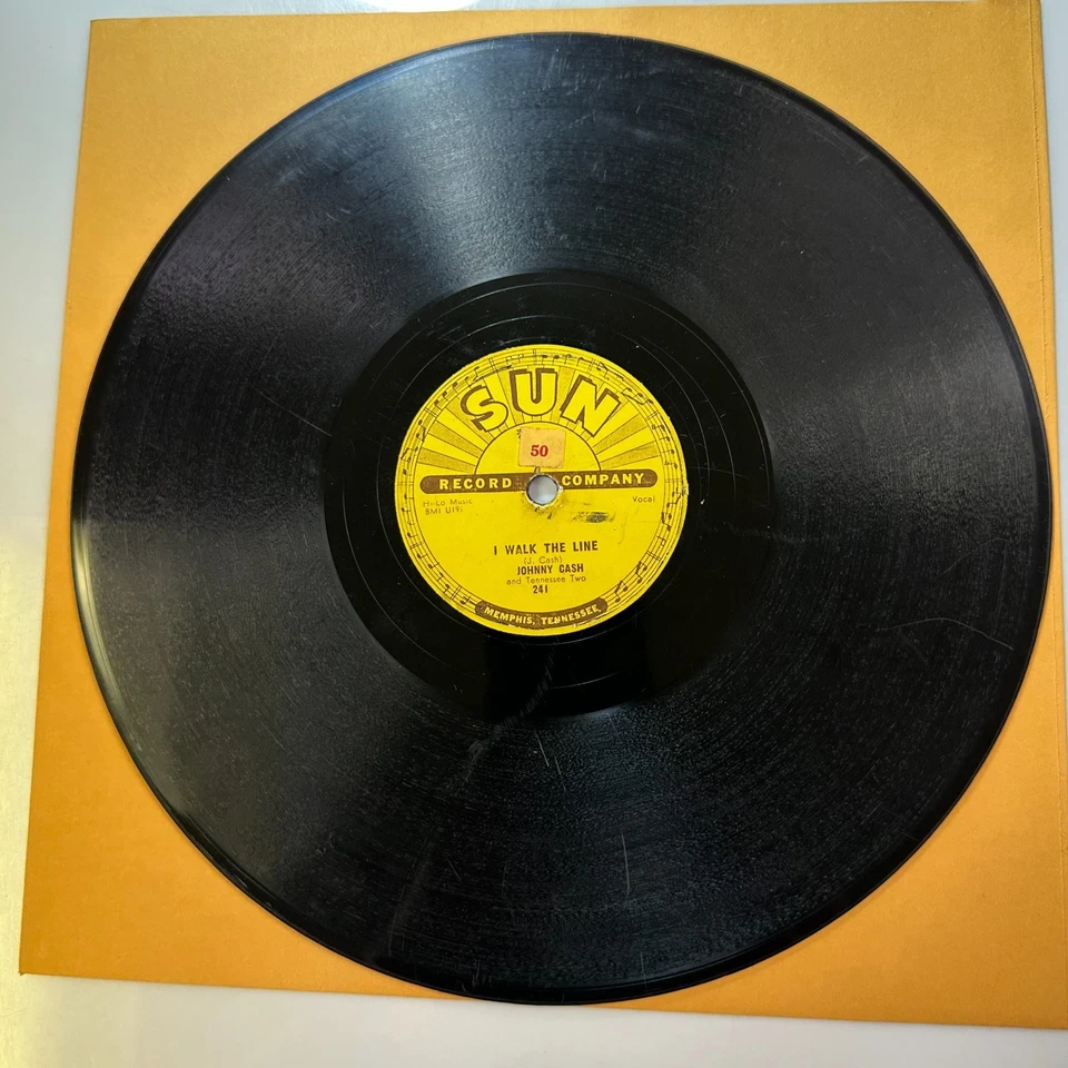 Johnny Cash – I Walk The Line • Sun 241 • Original 78 RPM Shellac Record 1956 Foto 3 de 4
