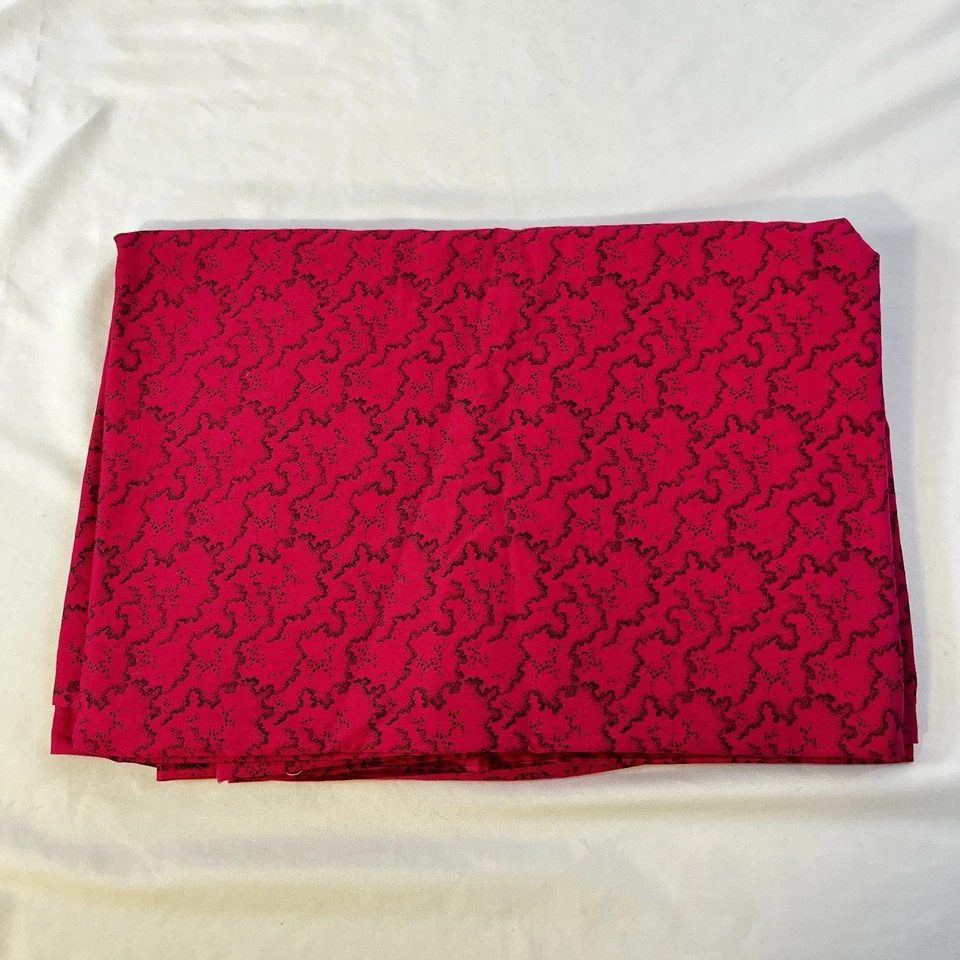 Vtg VIP Cranston Print Works Fabric USA Ditsy Pink Black Bright 3.3 yds 43" W - Image 2 of 4