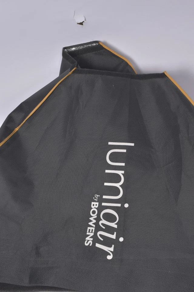 Bowens Lumiair Softbox – Professional Studio Lighting Modifier for Photography - Image 2 of 3