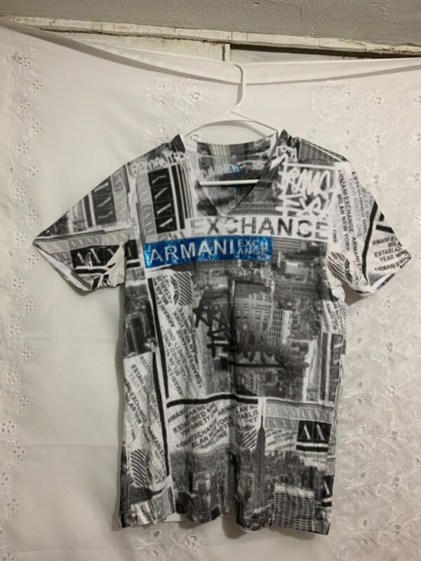 Armani Exchange Black/White/Blue T-Shirt Short Sleeve V-Neck Size s