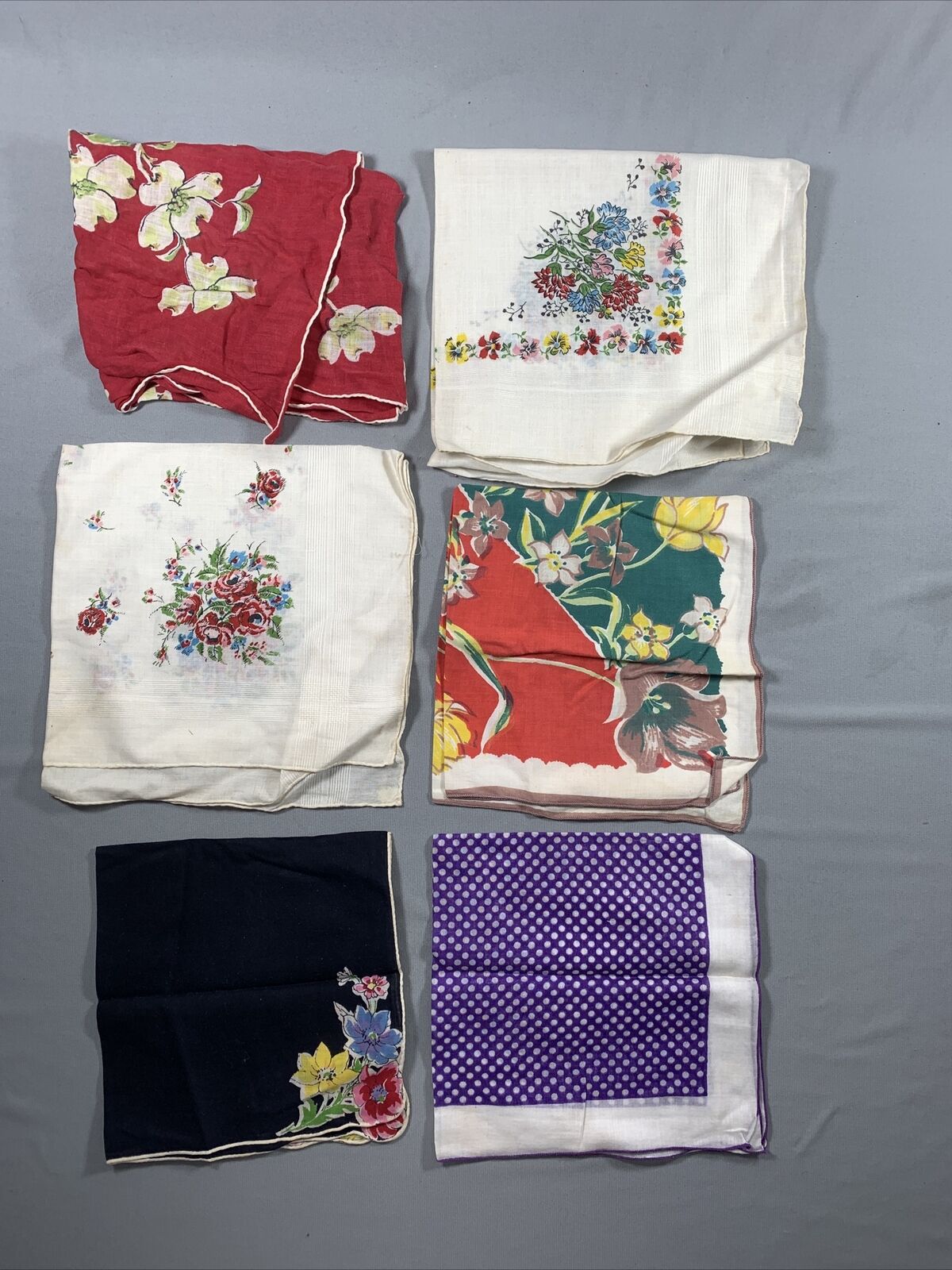 LOT 30 Vtg Handkerchiefs Floral Children's Patter… - image 4