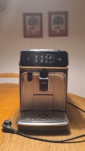 Philips Series 2200 LatteGo EP2231/40 Kaffeevollautomat - Schwarz