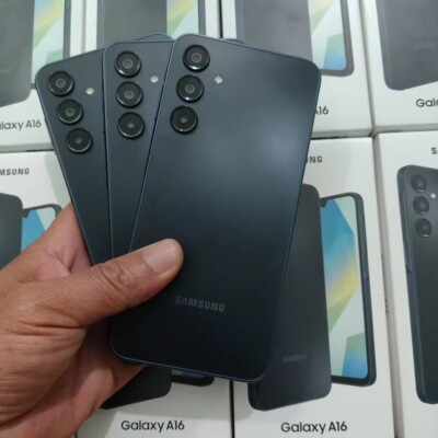 Samsung Galaxy A16 5G 6.7'' 50MP SM-A165F 128GB Android 14 SmartPhone