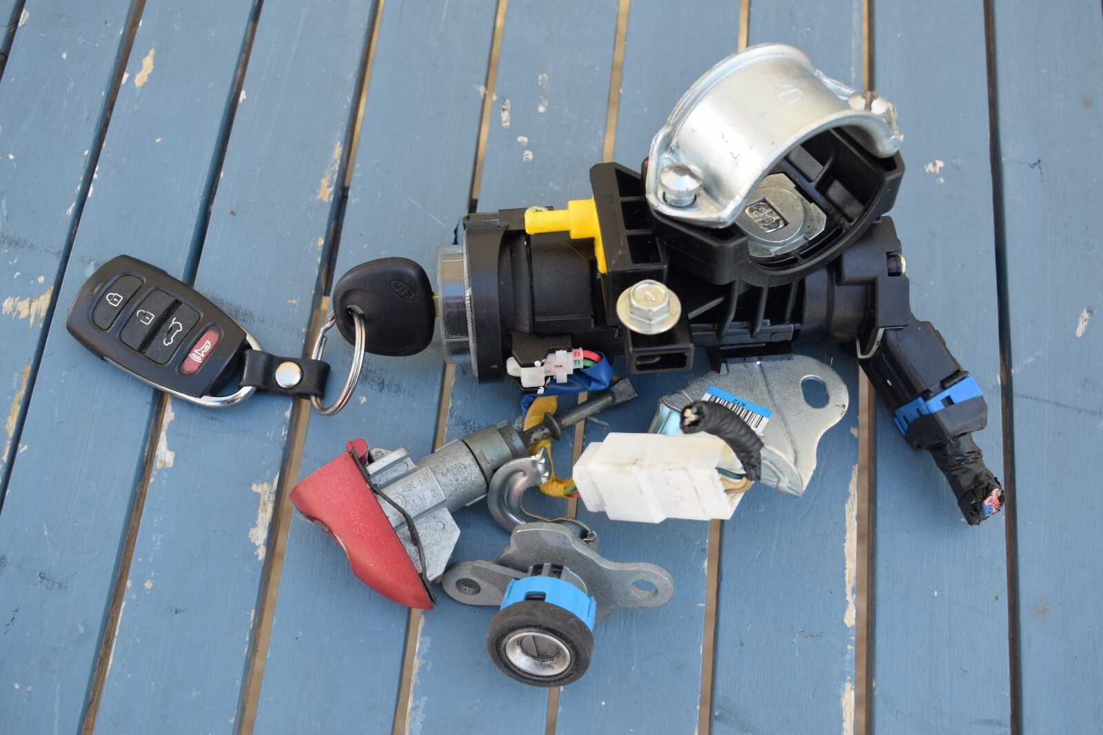 OEM 2014 2015 2016 KIA RIO IGNITION SWITCH DOOR LOCK CYLINDER W/KEY eBay