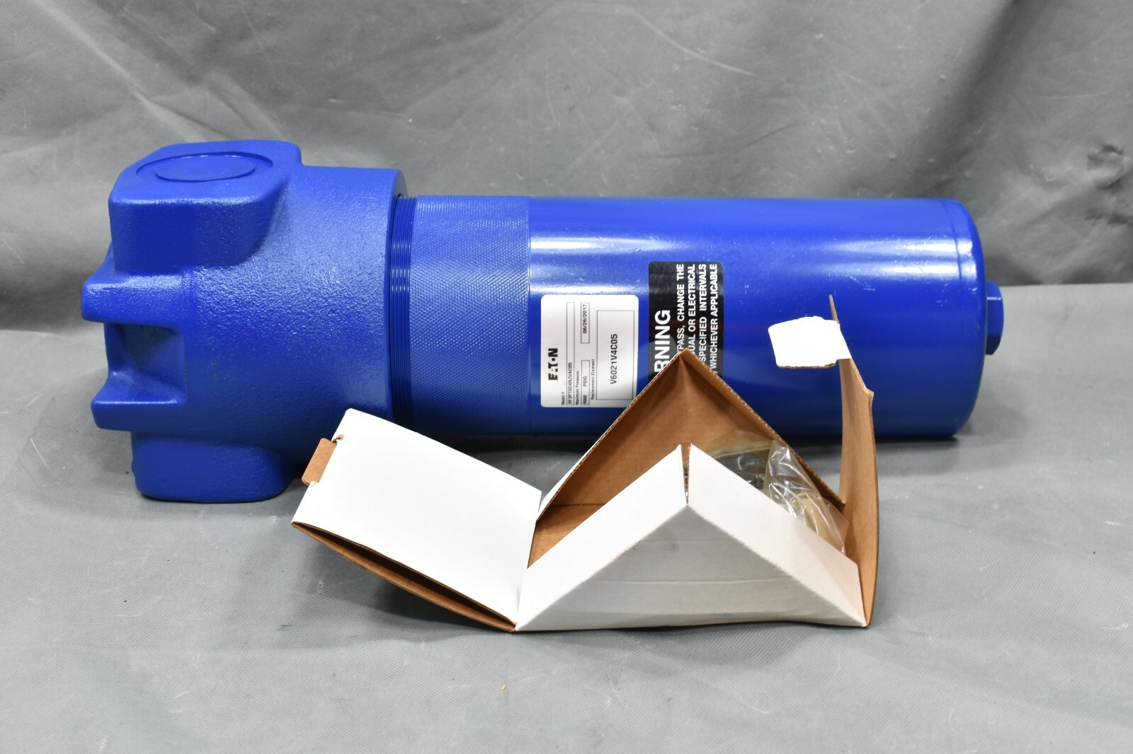 Eaton Vickers HF3P1SD4RJV4C05, Hydraulic Filter, 6000 PSIG / PHE2BVHL24