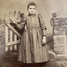 Antique Photo Cabinet Card Cute Young Girl With Short Hair Opening Gate York PA