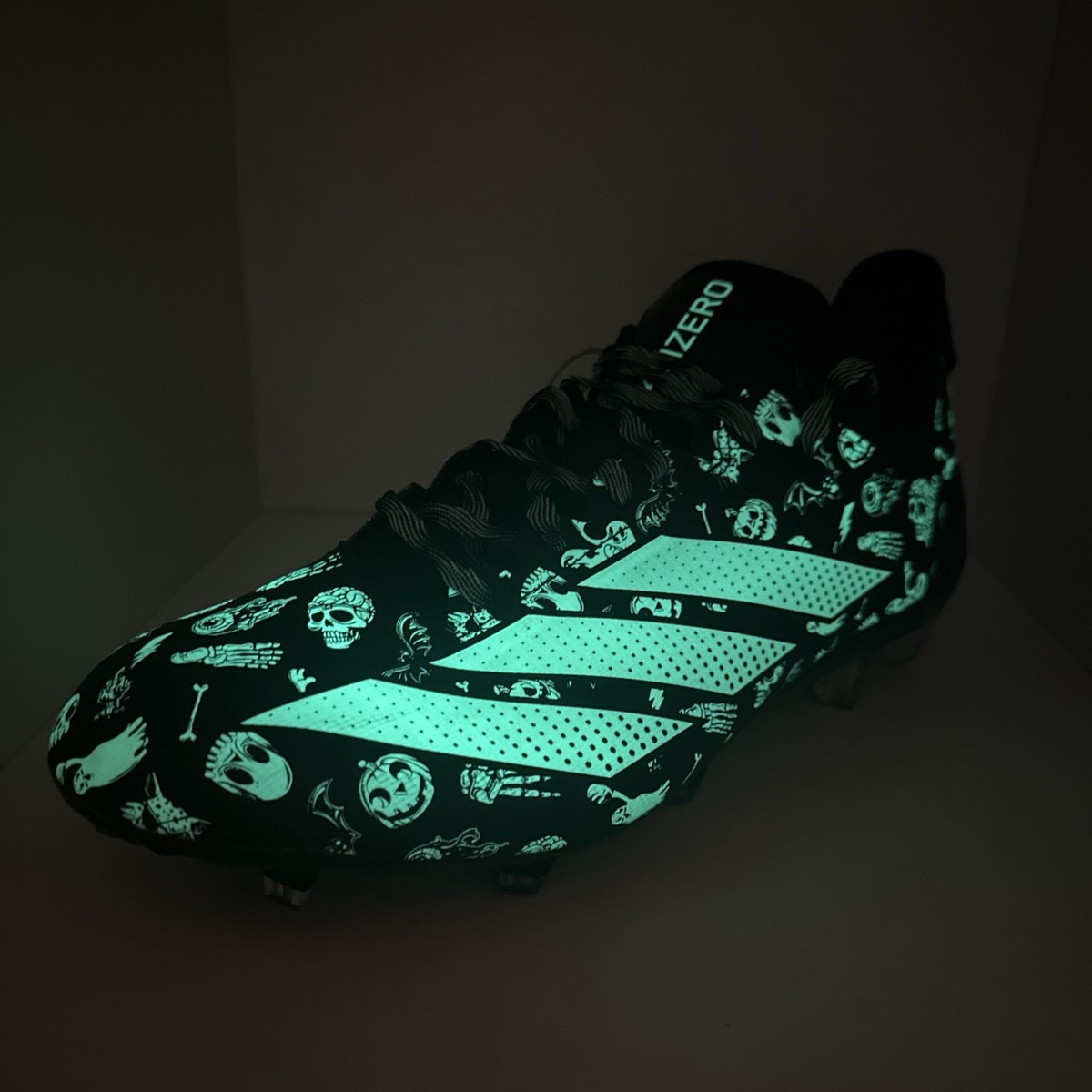 Size 13 Men’s Adidas Football Cleats Adizero Electric 1 GLOW In Dark JP9957 Adidas Adizero Electric.1 Glow Halloween Football Cleats  main image 4