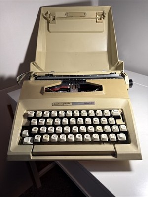 Vintage Beige Smith Corona Courier Portable Typewriter Untested Need TLC