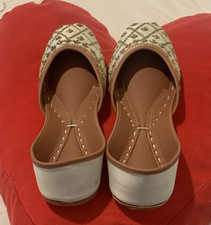 Handmade Pakistani Gold Embroidered Leather Jutti Shoes Women's Size 40