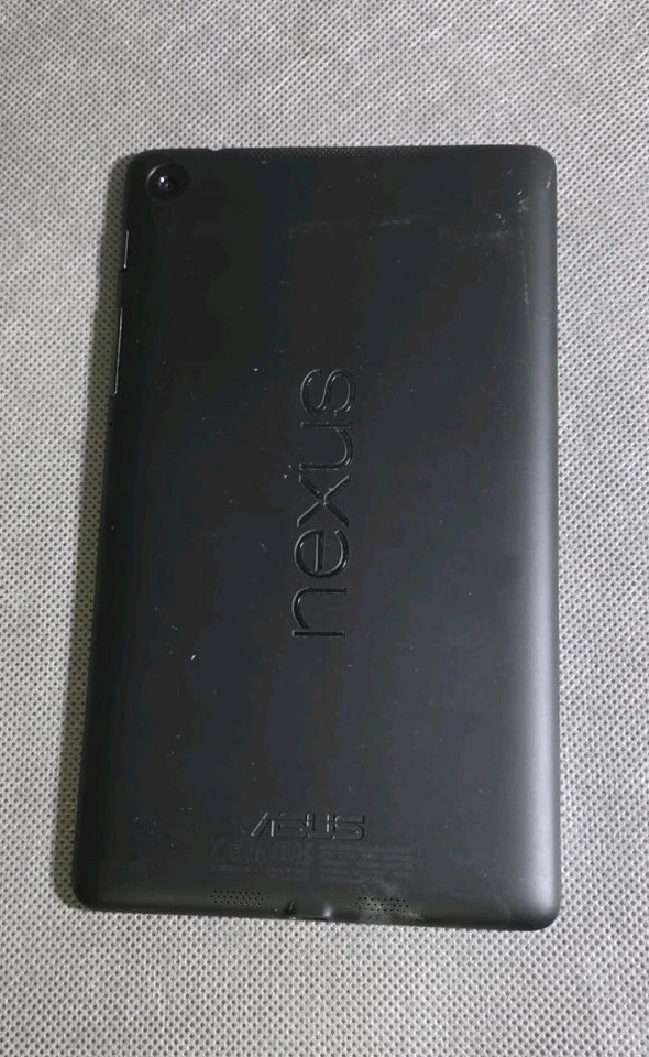 ASUS Nexus 7 WLAN, 17,8 cm (7 Zoll) - Schwarz - Bild 2 von 2