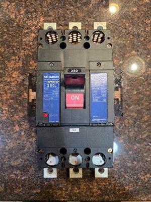 MITSUBISHI NV400-SP CB BREAKER 250A 3 POLE 100-415VAC  W/ SHUNT AND AUX CONTACTS