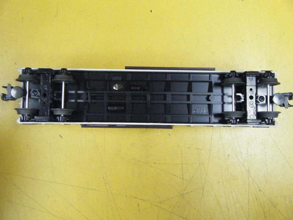 MTH #671414 Pennsylvania L.C.L. Boxcar LN - Image 4 of 4