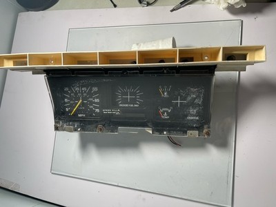 1980-1986 Ford Truck Instrument Cluster OEM #E1TF-10C956-CA,E0TF-10B885-AA