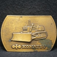 XE15148 VINTAGE 1970s *KOMATSU* HEAVY MACHINERY EQUIPMENT MENS BRASS BELT BUCKLE