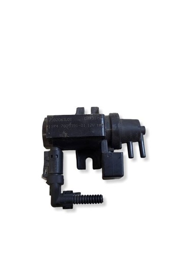 BMW 1 E81 E87 2008 Diesel 105kW Turbolader Druckwandler Magnetventil 7805391