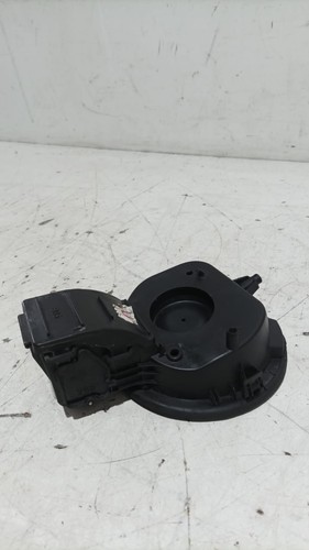 RENAULT MEGAN GT LINE 2012 ,FUEL FILLING CAP IN GREY TE866 P/N:781200005R - Picture 6 of 12