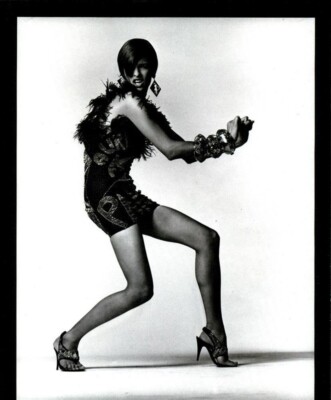 VOGUE Magazine Italia March 1990 CAPUCINE Linda Evangelista