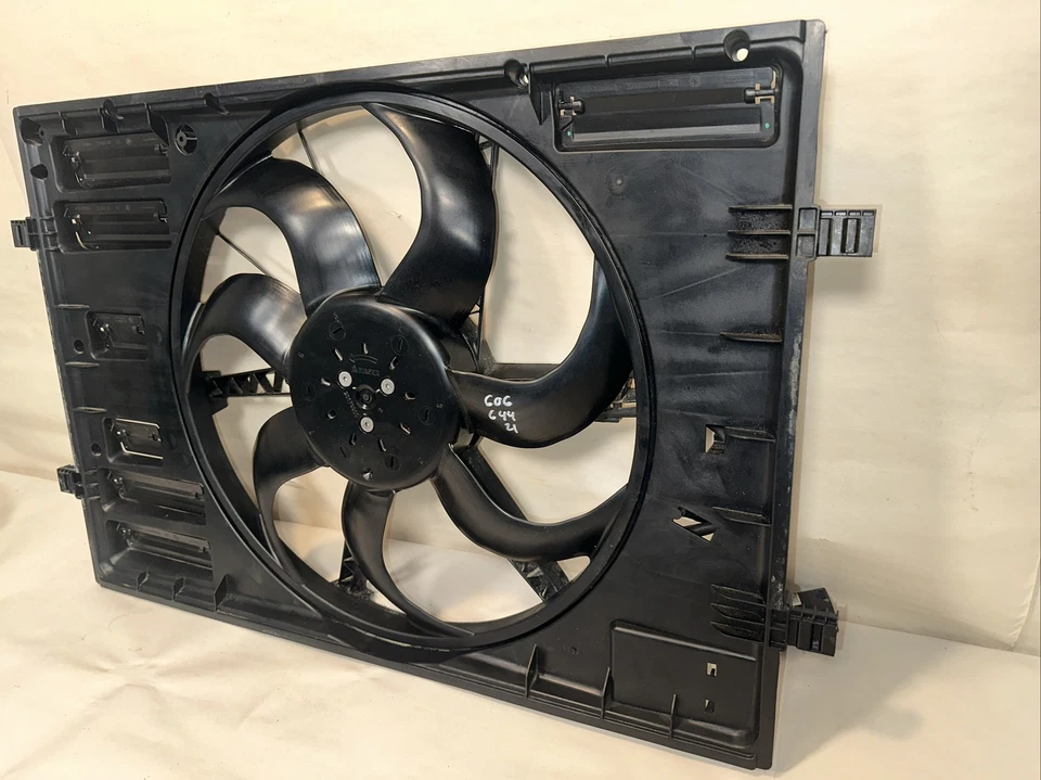 2019 - 2021 VOLKSWAGEN JETTA RADIATOR COOLING FAN OEM - Image 2 of 4
