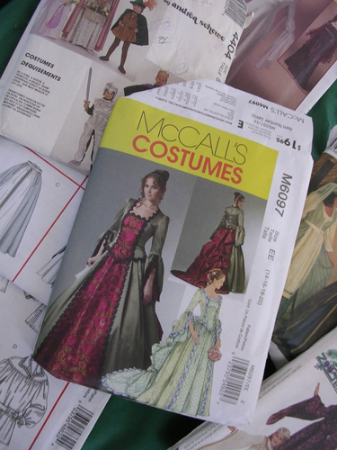 #LP SIMPLICITY COSTUME Patterns Medieval Renaissance Lot of 14 ADULT HISTORICAL - Picture 7 of 8