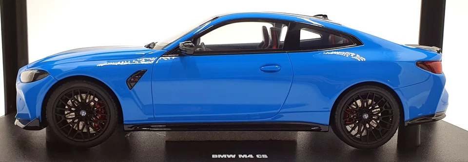 GT Spirit escala 1/18 resina GT511 - BMW M4 CS - azul Foto 3 de 4