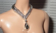 JEWELRY BARBIE DOLL MATTEL GALA PINK PREMIERE SILVER PLASTIC FASHION NECKLACE