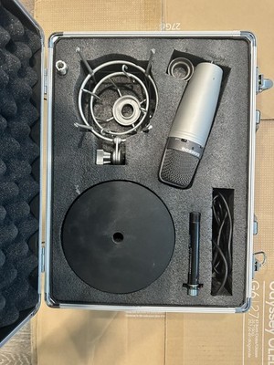 Samson C01U USB Studio Condenser/ Alesis Microphone (Home Studio Equipment)