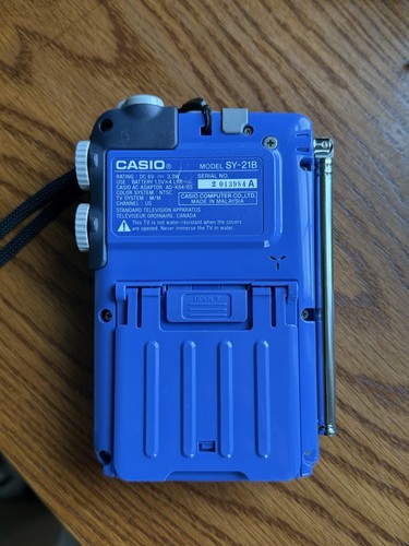🔥Vintage Casio SY-21 Water Resistant Portable Color 2.3" LCD Analog TV Working - Picture 9 of 14