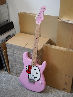 Squire Limited Hello Kitty Stratocaster Gigcase für E-Gitarre