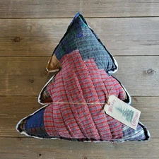 Primitive Quilted Christmas  Tree Pillow, Christmas decor, quilted tree pillow