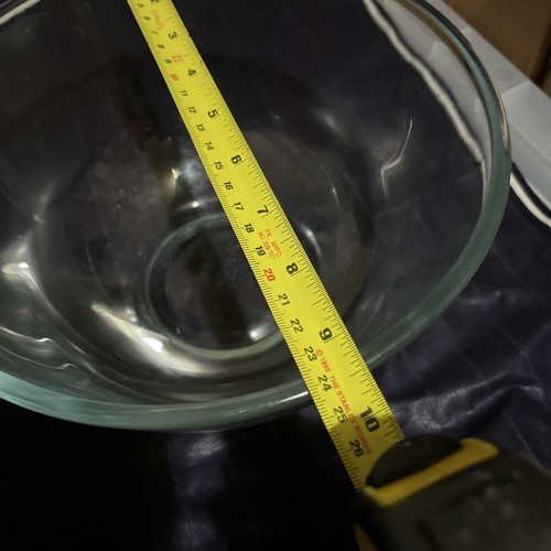 Large Pyrex Corning Salad/Mixing Bowl 23cm Bargain - Picture 4 of 5
