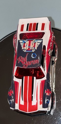 "Custom" Hot wheels 70 Chevelle SS Target Red Snoopy Vs Red Baron Real Riders - Picture 8 of 11