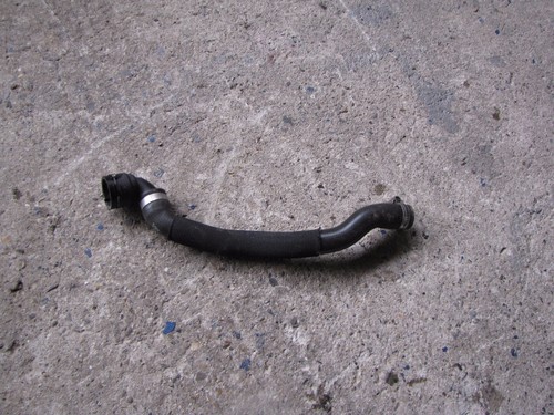 BMW 3er E90 E91 Schlauch Zusatzwasserpumpe-Heizkörper 6928591