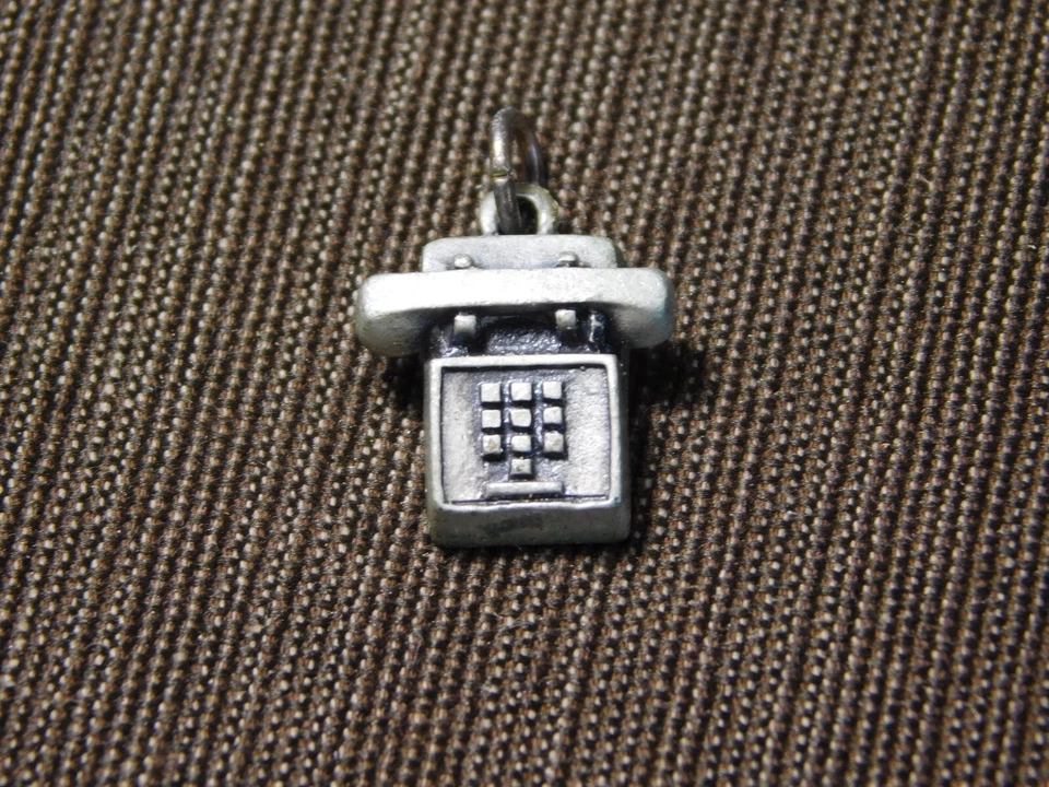 VINTAGE  STERLING SILVER MINI TELEPHONE CHARM - Image 2 of 4