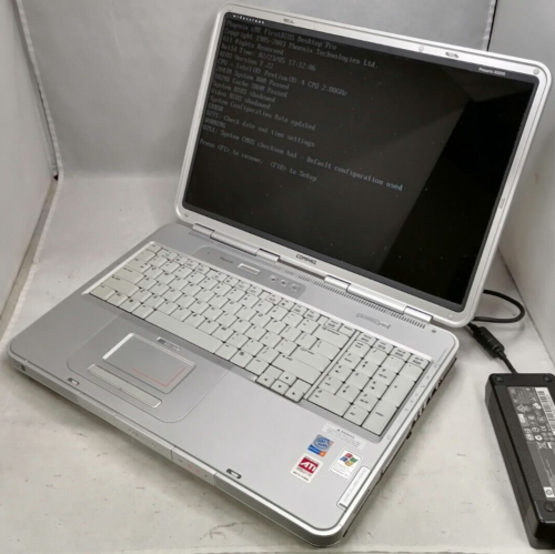 NA CZĘŚCI 17" HP Presario X6000 (Pentium 4/2,80 GHz/BEZ RAM/BEZ DYSKU TWARDEGO) - Zdjęcie 1 z 9