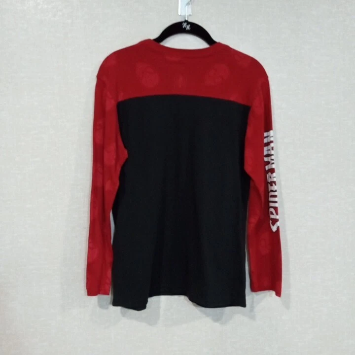 Boy’s XXL (18) Long Sleeve Spider-man Pullover Shirt Great Condition - Image 3 of 4