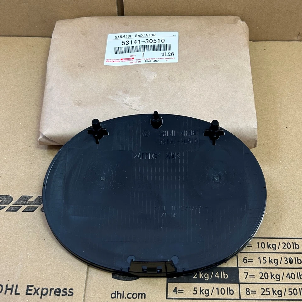 【NEW】Toyota Genuine Lexus GS450h GS460 LS460 GARNISH, Radiator Gr 53141-30510 - Image 2 of 4