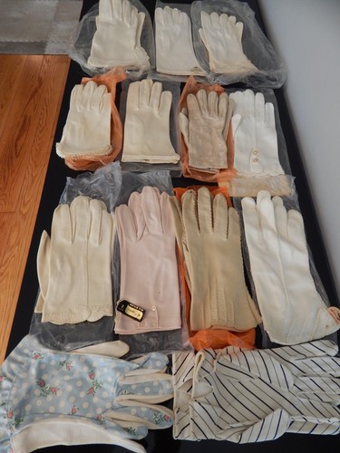 13 PR. WOMENS GLOVES VINTAGE USED/UNUSED HAND SEWN PARIS FOWNS DOETTE GAUNTLET - Picture 2 of 7