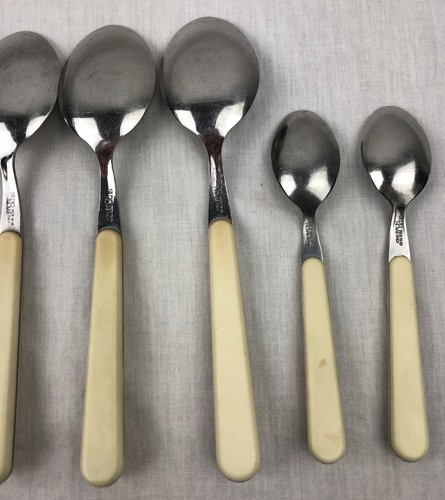 Studio Nova Stainless Flatware SNV4 10 Pcs Forks Spoons Italy Cream Vintage - Picture 10 of 12