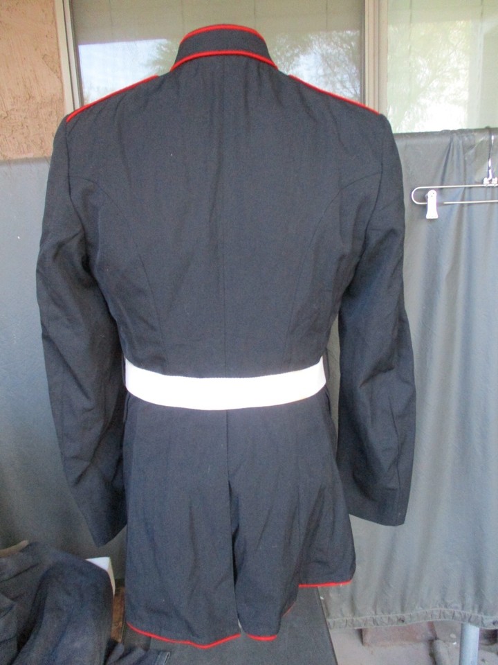 USMC Dress Blue Jacket with Waist Belt & NCO EGA Buckle, size 41 Long