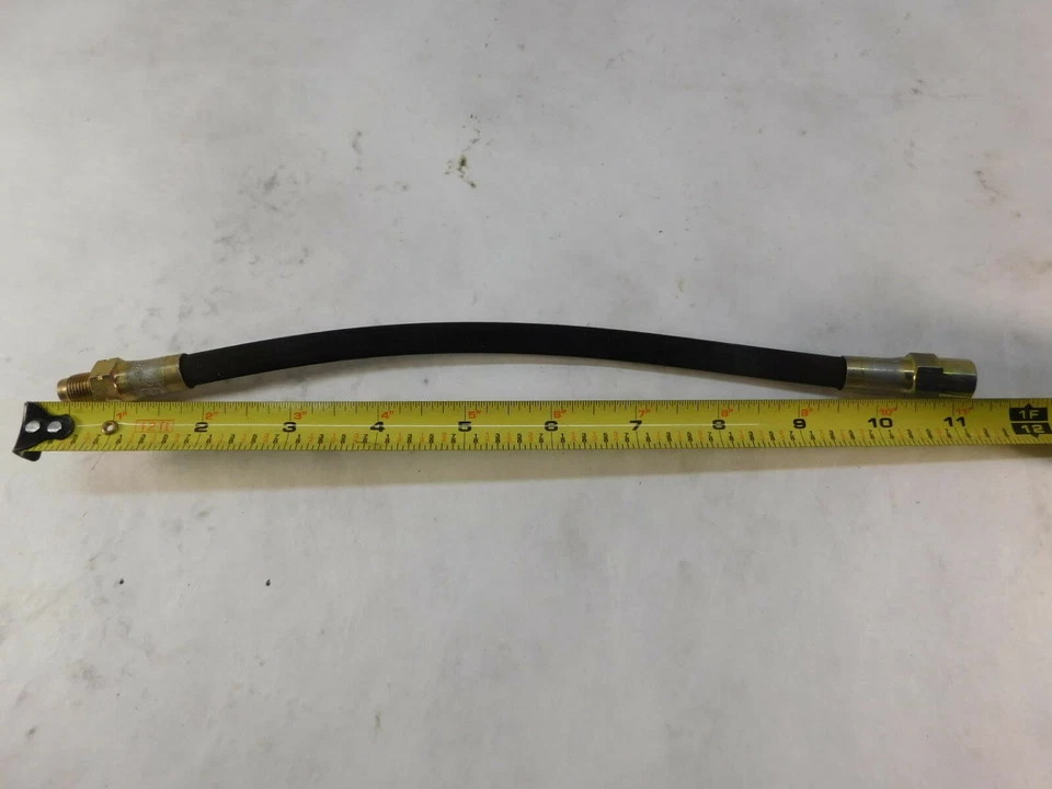 Резьба правого шланга переднего тормоза VW Volkswagen Dasher 1973-1977 - Изображение 2 из 4