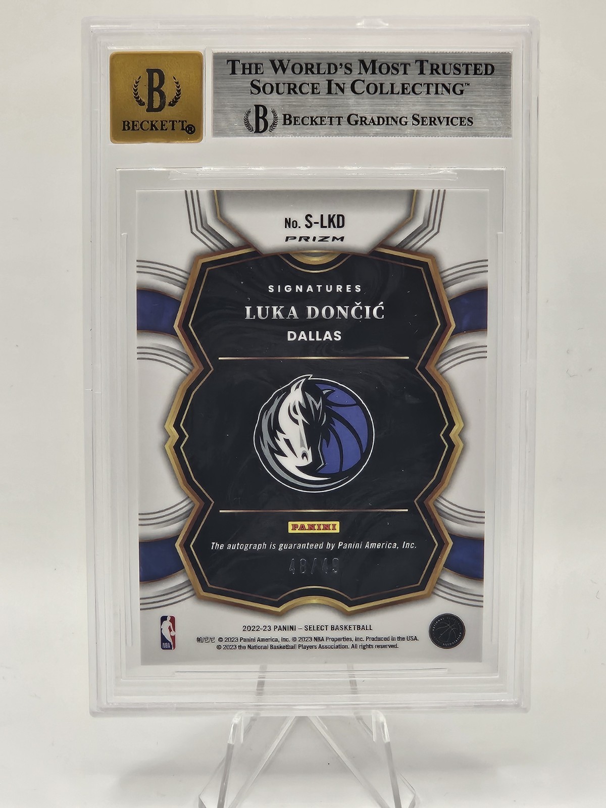 2022 Select #7 Luka Doncic Signatures Blue Prizm /49 BGS 9 Auto 10! view 2