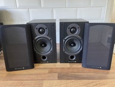 WHARFEDALE DIAMOND 9.0 BLACK COMPACT BOOKSHELF SPEAKERS
